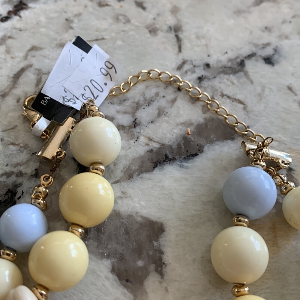 NWT Banana Republic gold tone yellow blue shell beaded Necklace & Earring set - Picture 2 of 4
